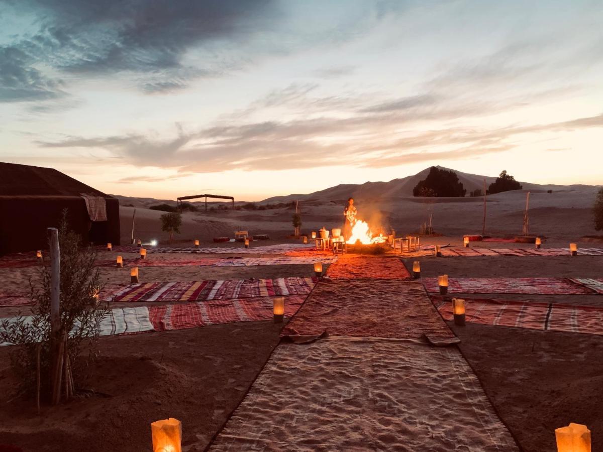 Sahara Wellness Camp Bed & Breakfast เมอร์ซูกา ภายนอก รูปภาพ
