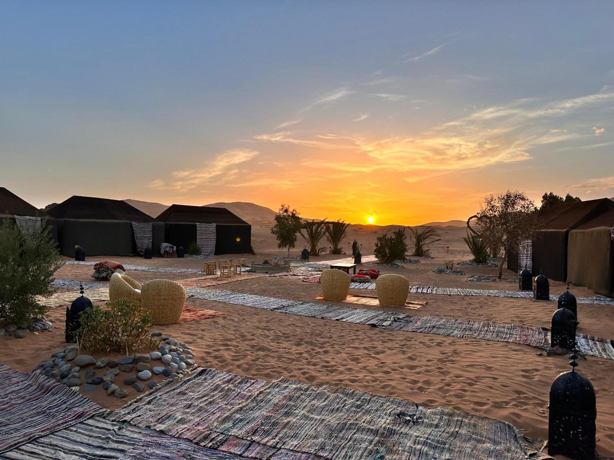 Sahara Wellness Camp Bed & Breakfast เมอร์ซูกา ภายนอก รูปภาพ
