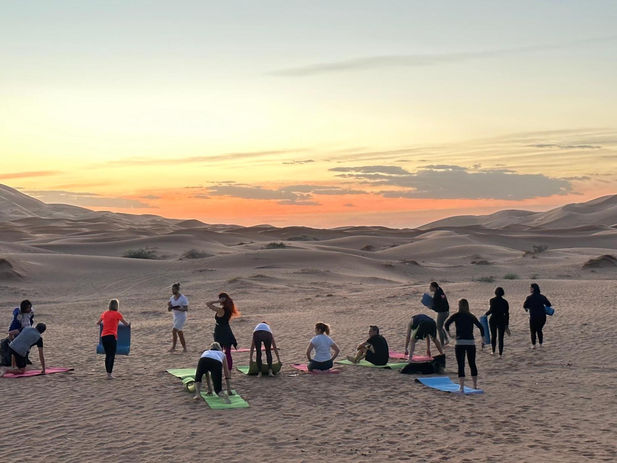 Sahara Wellness Camp Bed & Breakfast เมอร์ซูกา ภายนอก รูปภาพ